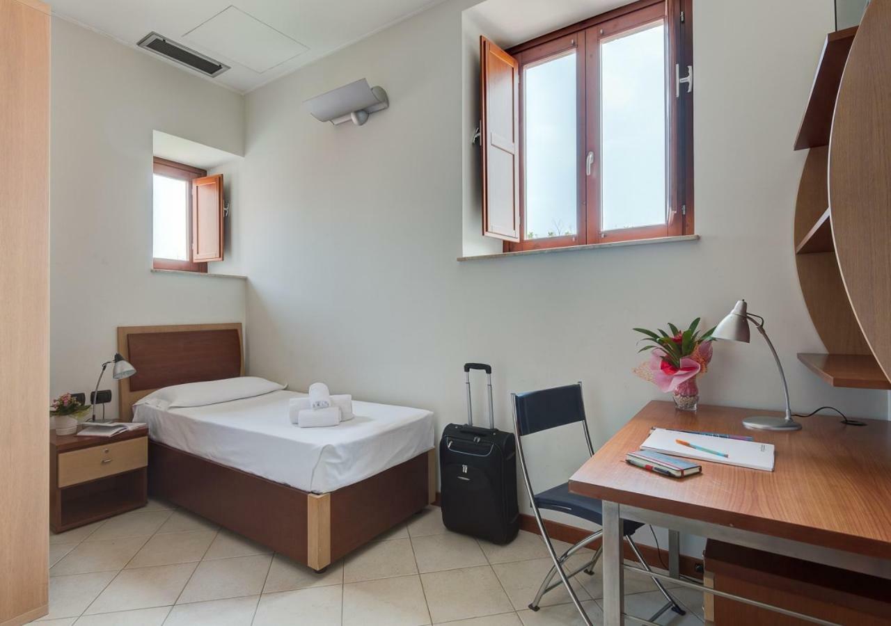 Camplus Guest Catania Exterior photo