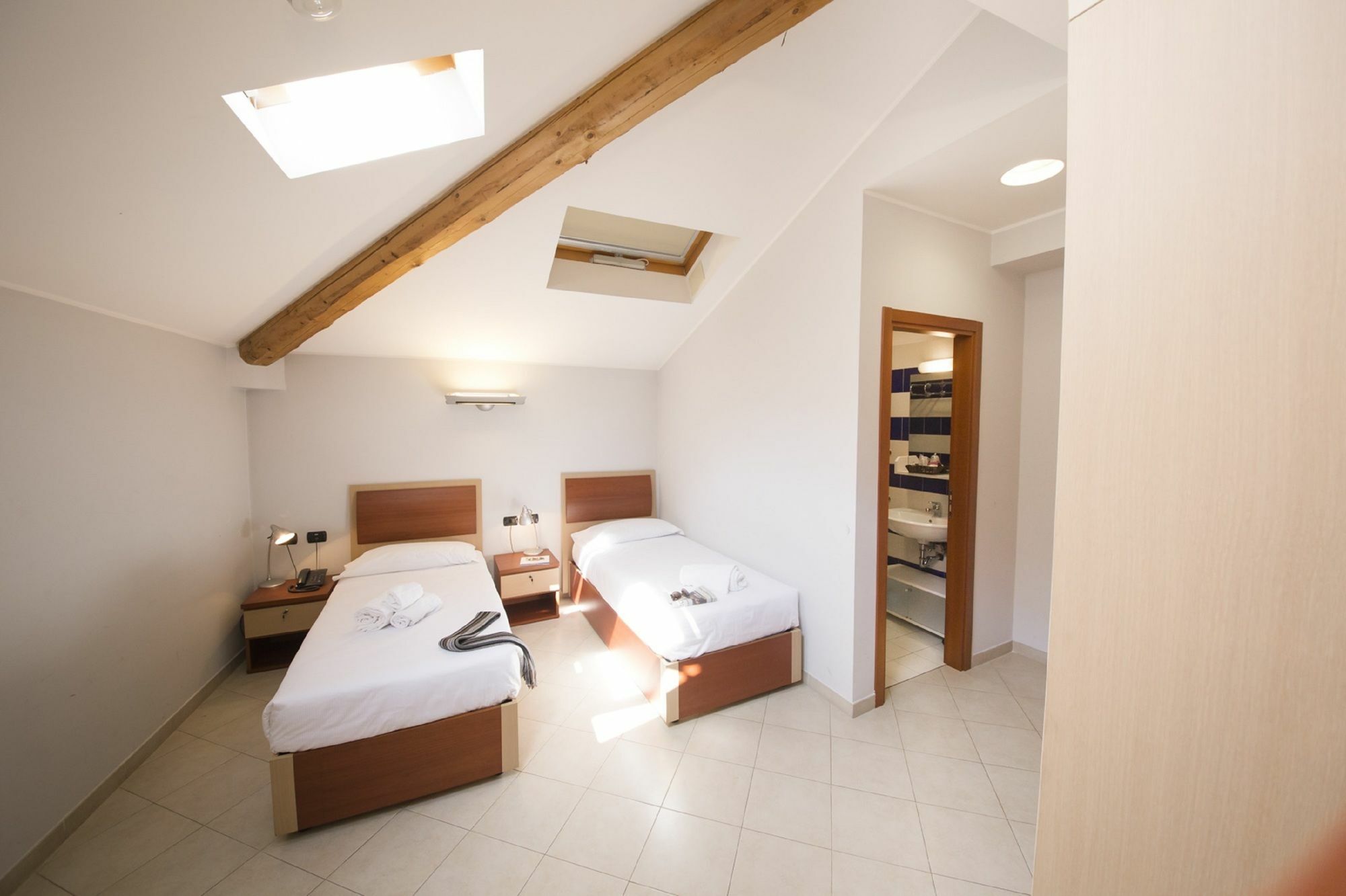 Camplus Guest Catania Exterior photo