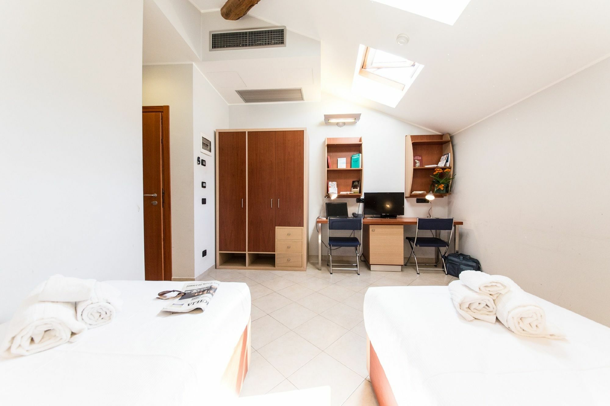 Camplus Guest Catania Exterior photo